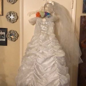 Halloween costume length 34 bust 10 inches